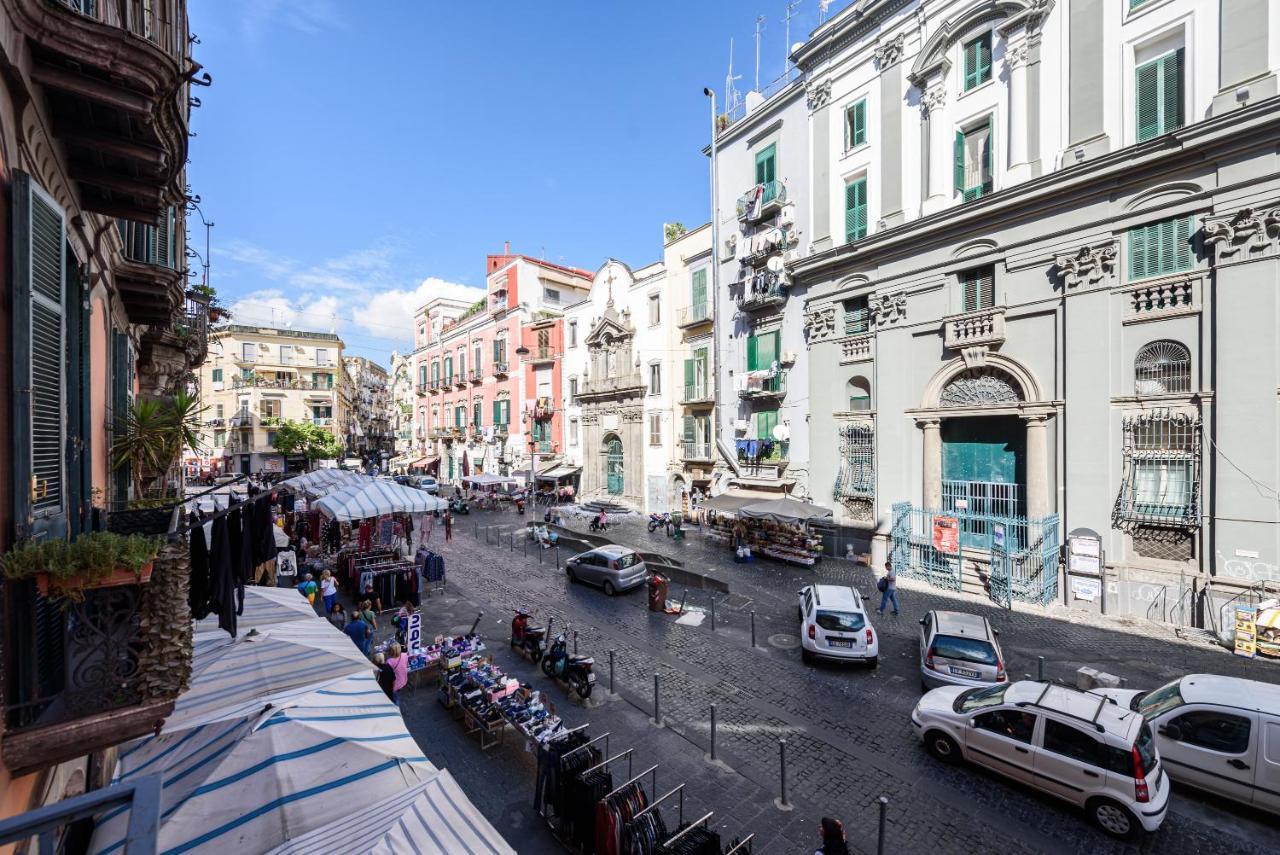 Palazzo Dello Spagnolo Suite Naples Extérieur photo