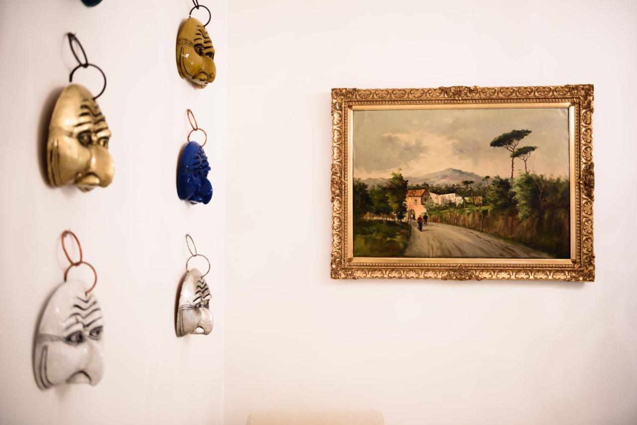 Palazzo Dello Spagnolo Suite Naples Extérieur photo
